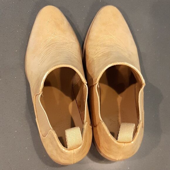 American Eagle Tan Booties - Picture 14 of 14